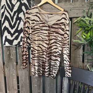 IC COLLECTION Brown & Cream Animal-Print V-Neck Sweater